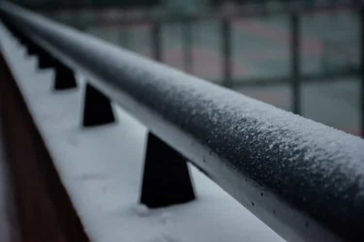 Railing near the basketball court at Hangzhou High School Qianjiang Campus. Taken in winter 2017 with Nikon D7200 © 2026 Techzjc (Jiacheng Zhao). All rights reserved.